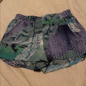 Olivaceous snake skin shorts